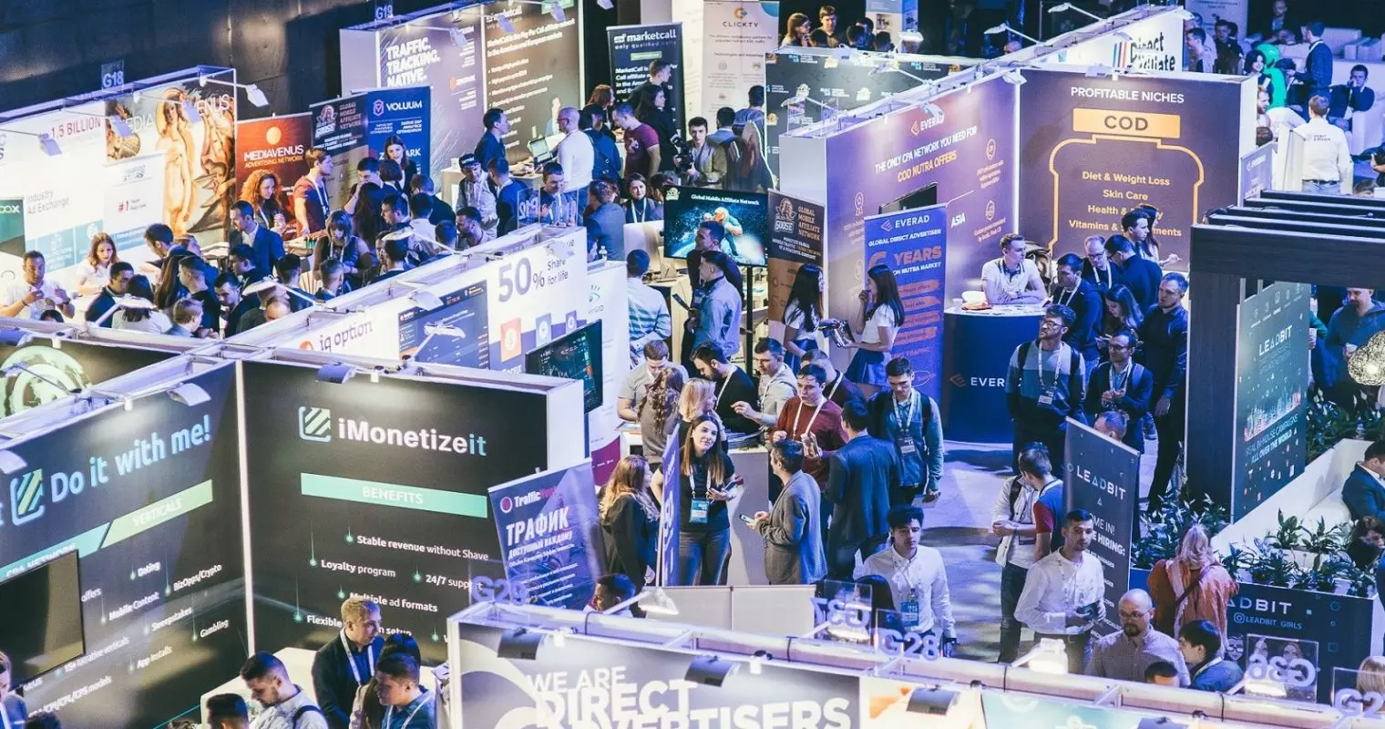 Why Affiliate Marketing Conferences Are a Must